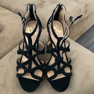 Report heels